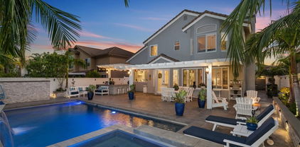 12 La Perla, Lake Forest