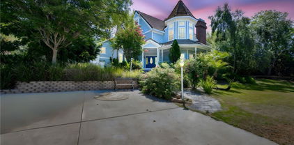 3352 Via Zara, Fallbrook