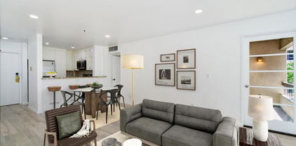 5745 Friars Rd Unit 96, Old Town