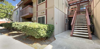 5513 Adobe Falls Rd Unit 11, Del Cerro