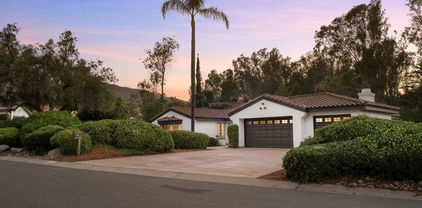3309 Lomas Serenas, Escondido