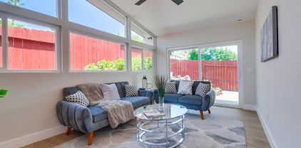 4443 4th St, La Mesa