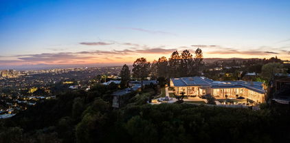 380 Trousdale Place, Beverly Hills
