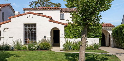 160 S Poinsettia Place, Los Angeles