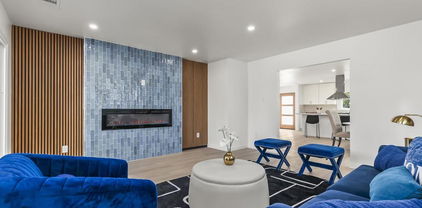 13751 Powers Rd, Poway