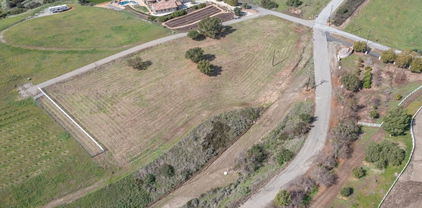 5 Yucca Road, Fallbrook