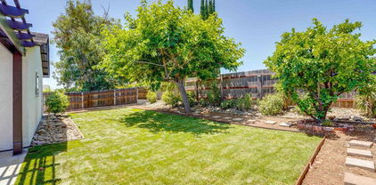 8896 Belfast Cir, Mira Mesa
