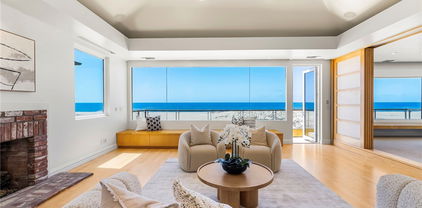 1554 E Oceanfront, Newport Beach