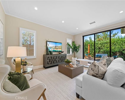 100 Viano, Irvine