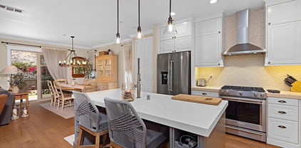 2756 Bellezza Dr., Mission Valley