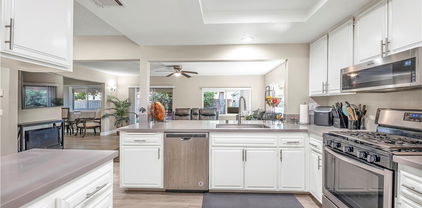 1186 Bottle Tree Way, Hemet