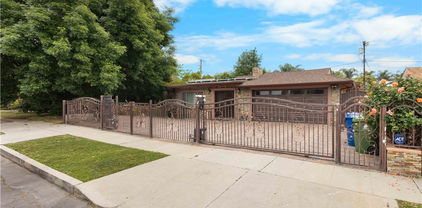 17424 Hemmingway Street, Northridge