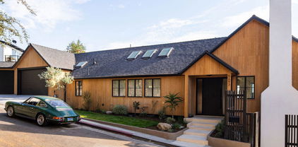 5693 Spreading Oak Drive, Los Angeles
