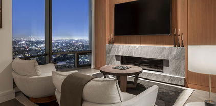 211 Elm Court Unit 18B, Los Angeles