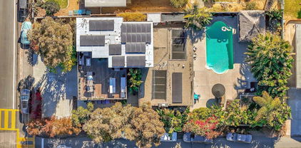 1004 Nardo Road, Encinitas