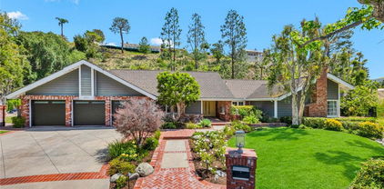 1821 Overview Circle, North Tustin