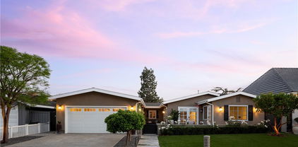 1307 Oxford Lane, Newport Beach