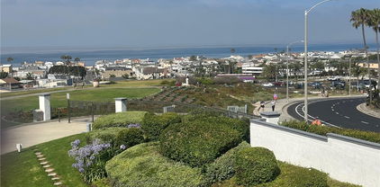 200 Paris Lane Unit 315, Newport Beach