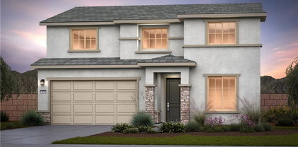 4613 Goldfinch Street, Hemet