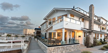 207 E Edgewater Avenue Unit A, Newport Beach