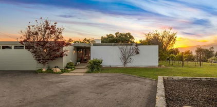 669 Highland Drive, Ojai