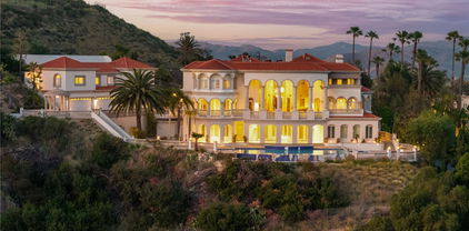 10219 Sunrise Lane, North Tustin