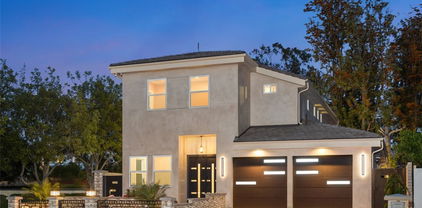 64 Mann Street, Irvine