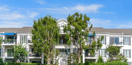 200 Mcneil Lane Unit 204, Newport Beach