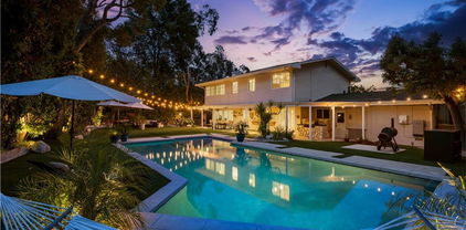 5725 Blanco Avenue, Woodland Hills