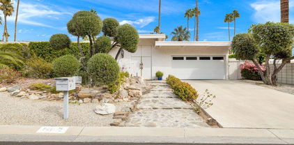 968 N Fairview Circle, Palm Springs