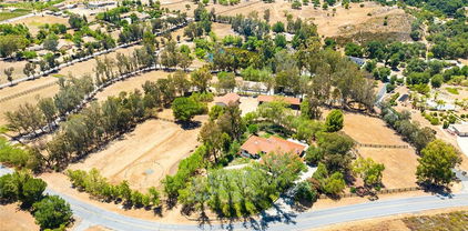 38785 Avenida Bonita, Murrieta