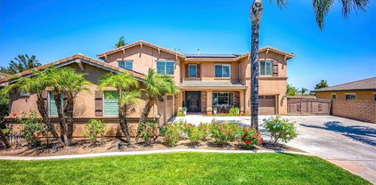 3535 Sunmeadow Circle, Corona