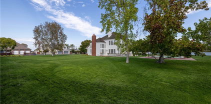 7 Leesbury Court, Newport Beach