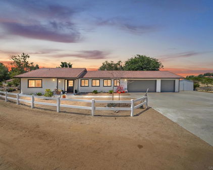 38680 Avenida De La Bandolero, Temecula