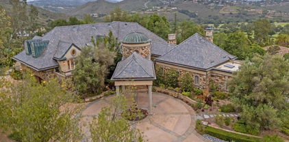 14380 Ciera Court, Poway