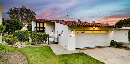 2111 Vista Entrada, Newport Beach