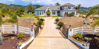25025 Las Palmeras Drive, Temecula