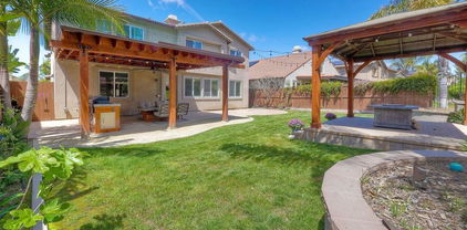 1140 Parkview Dr, Oceanside
