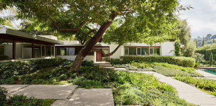3970 Archdale Road, Encino