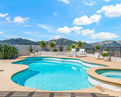 32070 Corte Bonilio, Temecula