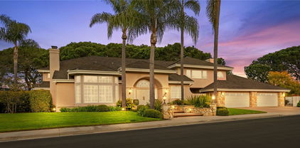 4 Huntington Court, Newport Beach