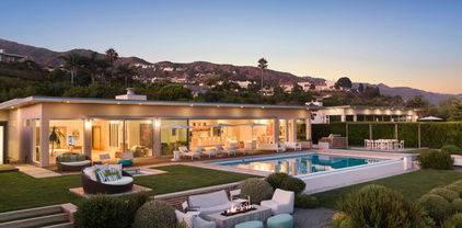 24685 Pacific Coast Highway, Malibu