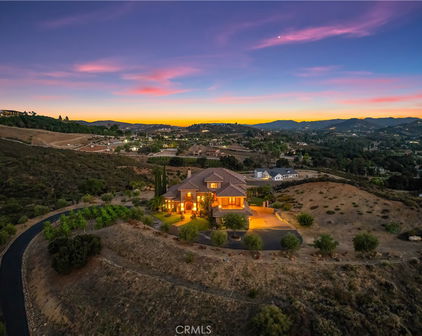 37654 Calle De Lobo, Murrieta