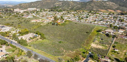 La Manda Dr, Poway