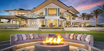 5416 Candlelight Dr, La Jolla
