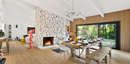 5700 El Canon Avenue, Woodland Hills