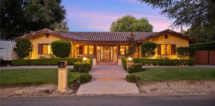 24604 Apple Street, Newhall