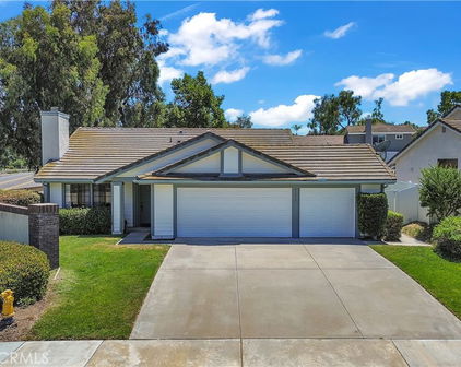 41402 Willow Run Road, Temecula