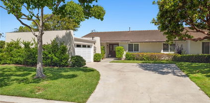 403 Vista Parada, Newport Beach