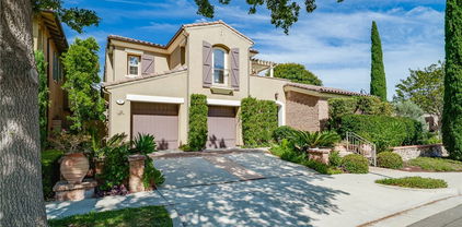 37 Triple Leaf, Irvine
